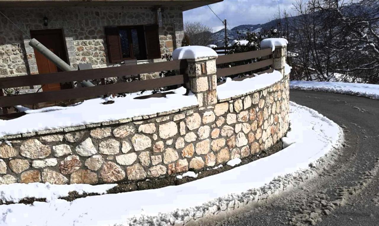 Ξενώνας Στροφυλιά Kato Sinikia Trikalon ภายนอก รูปภาพ