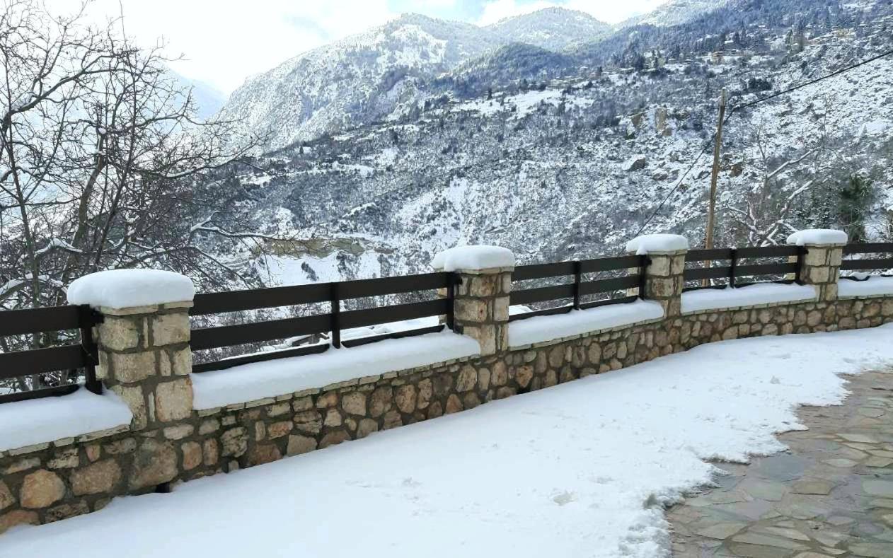 Ξενώνας Στροφυλιά Kato Sinikia Trikalon ภายนอก รูปภาพ